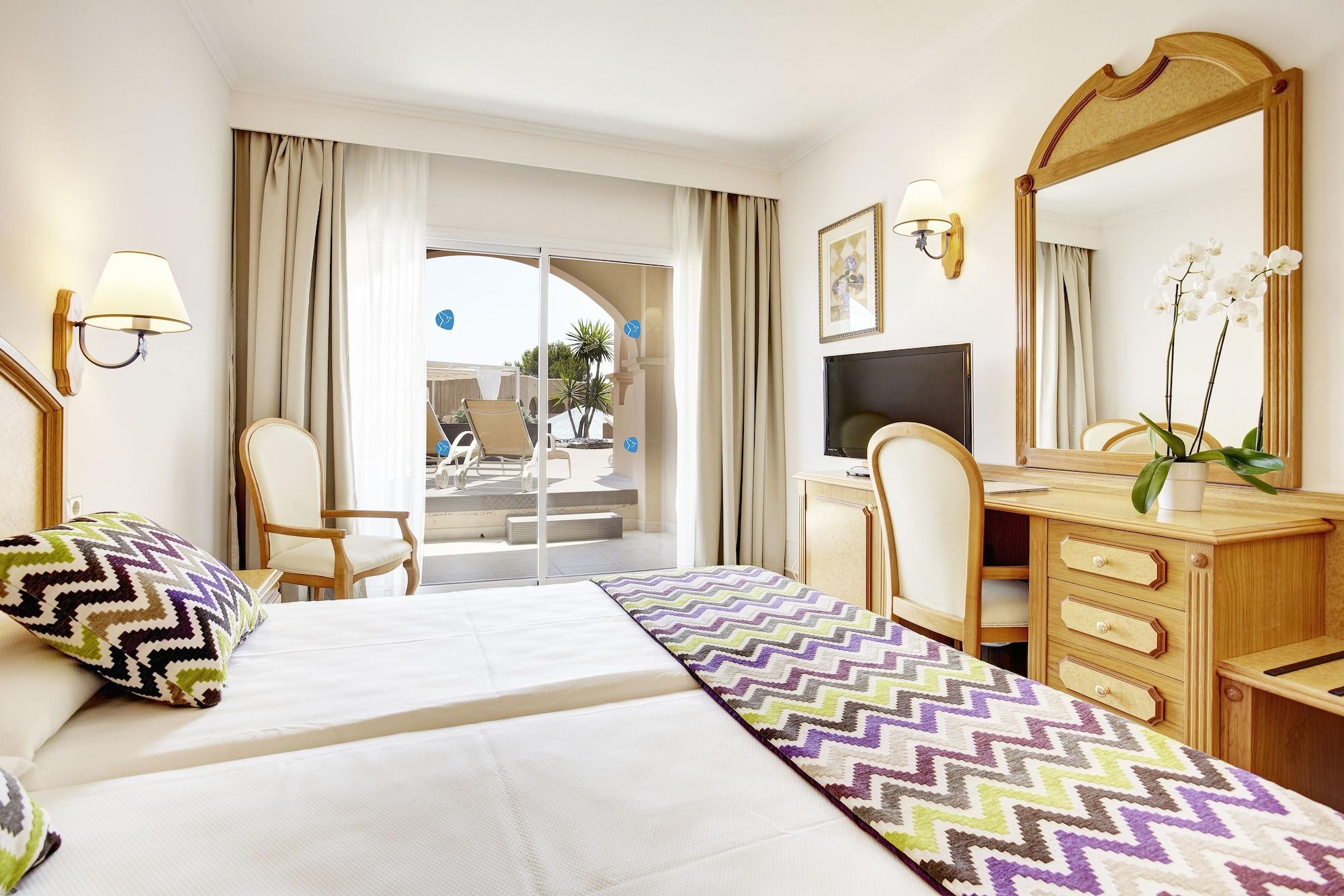 Grupotel Santa Eularia & Spa - Adults Only Санта-Эулалия-дель-Рио Экстерьер фото