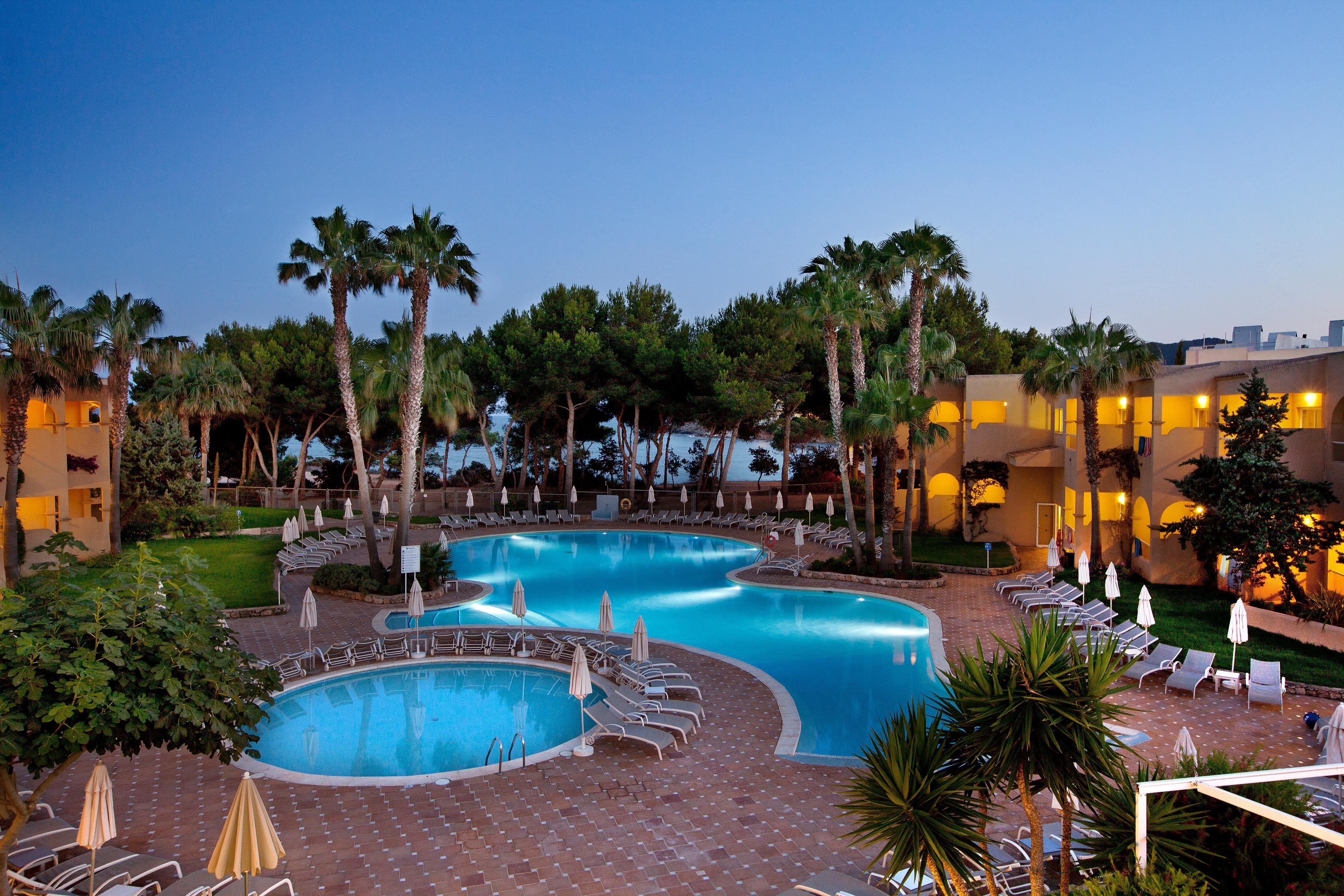 Grupotel Santa Eularia & Spa - Adults Only Санта-Эулалия-дель-Рио Экстерьер фото