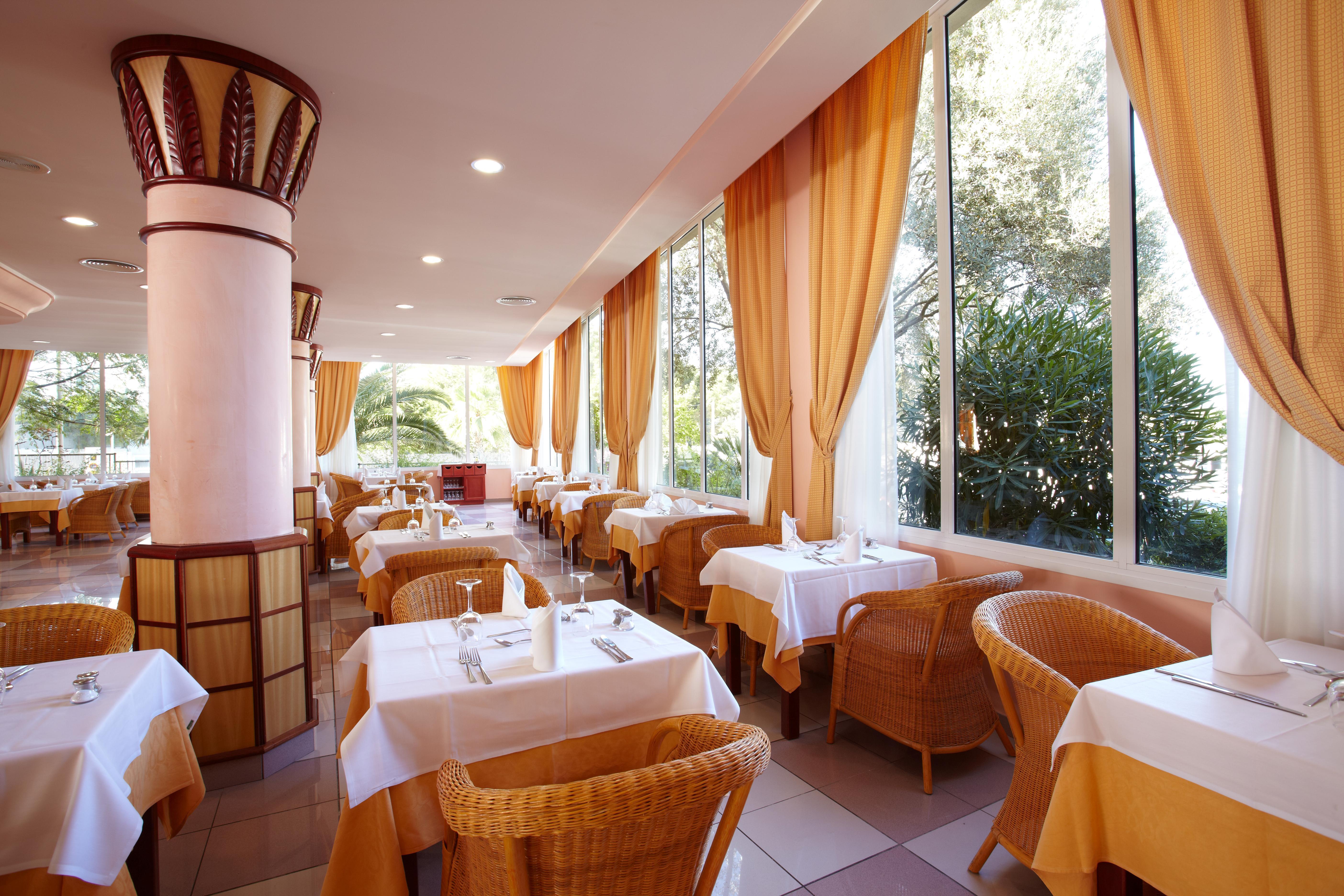 Grupotel Santa Eularia & Spa - Adults Only Санта-Эулалия-дель-Рио Экстерьер фото