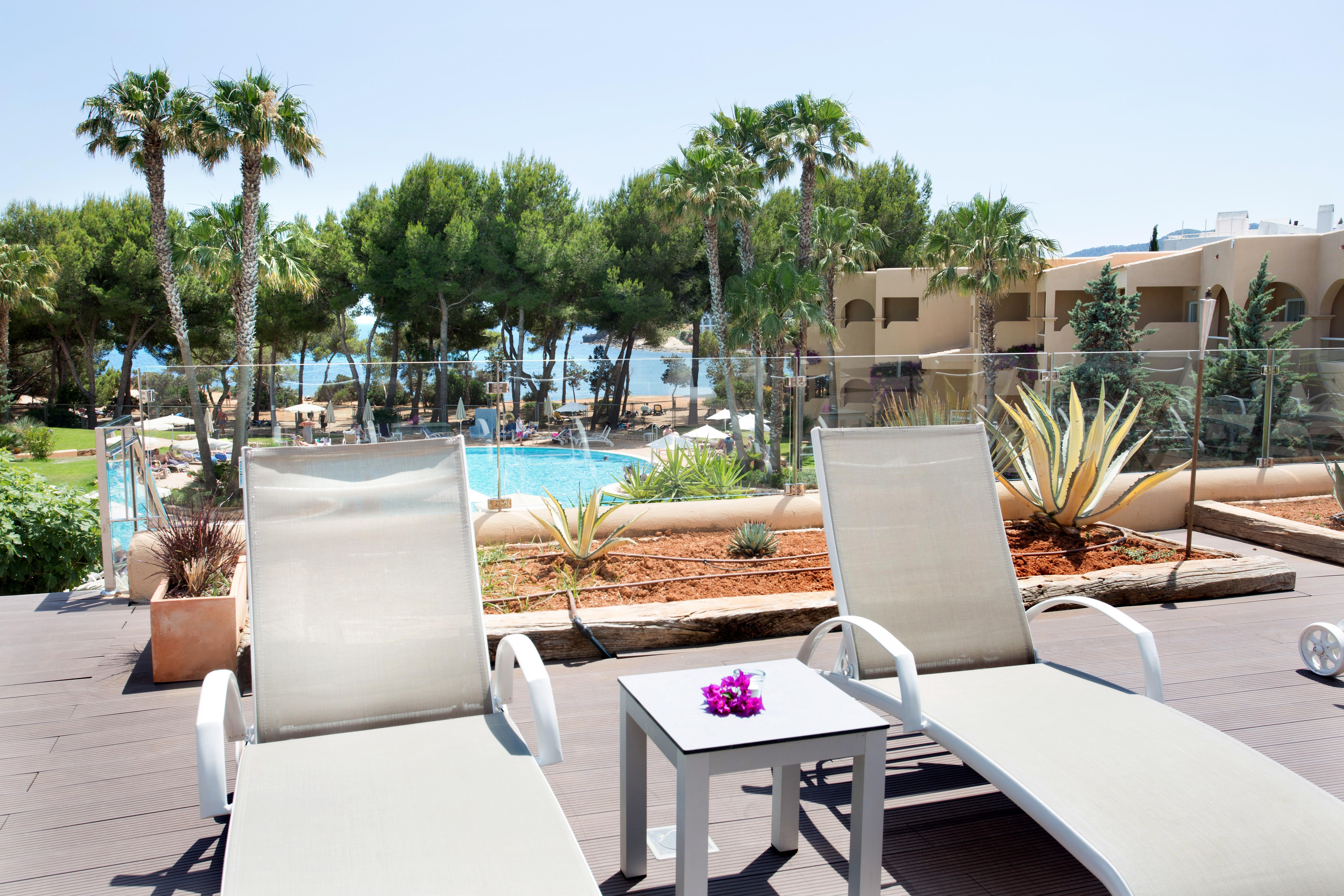 Grupotel Santa Eularia & Spa - Adults Only Санта-Эулалия-дель-Рио Экстерьер фото
