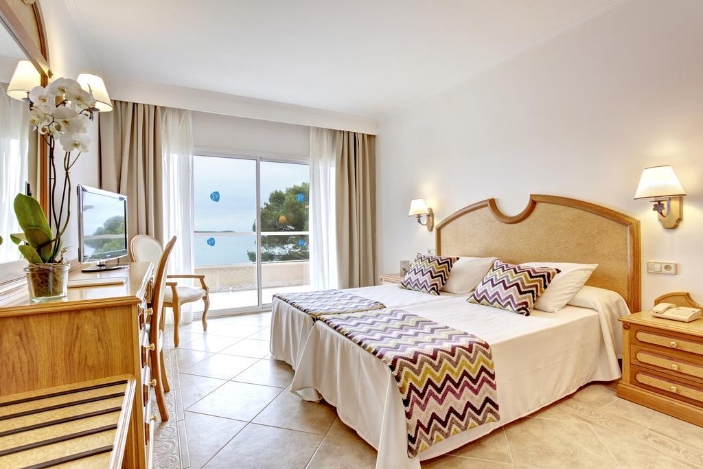 Grupotel Santa Eularia & Spa - Adults Only Санта-Эулалия-дель-Рио Экстерьер фото