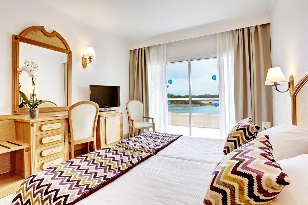 Grupotel Santa Eularia & Spa - Adults Only Санта-Эулалия-дель-Рио Экстерьер фото
