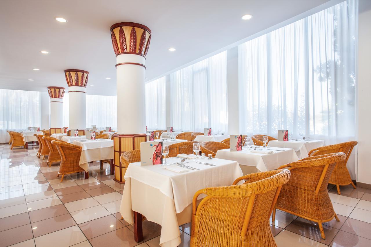 Grupotel Santa Eularia & Spa - Adults Only Санта-Эулалия-дель-Рио Экстерьер фото