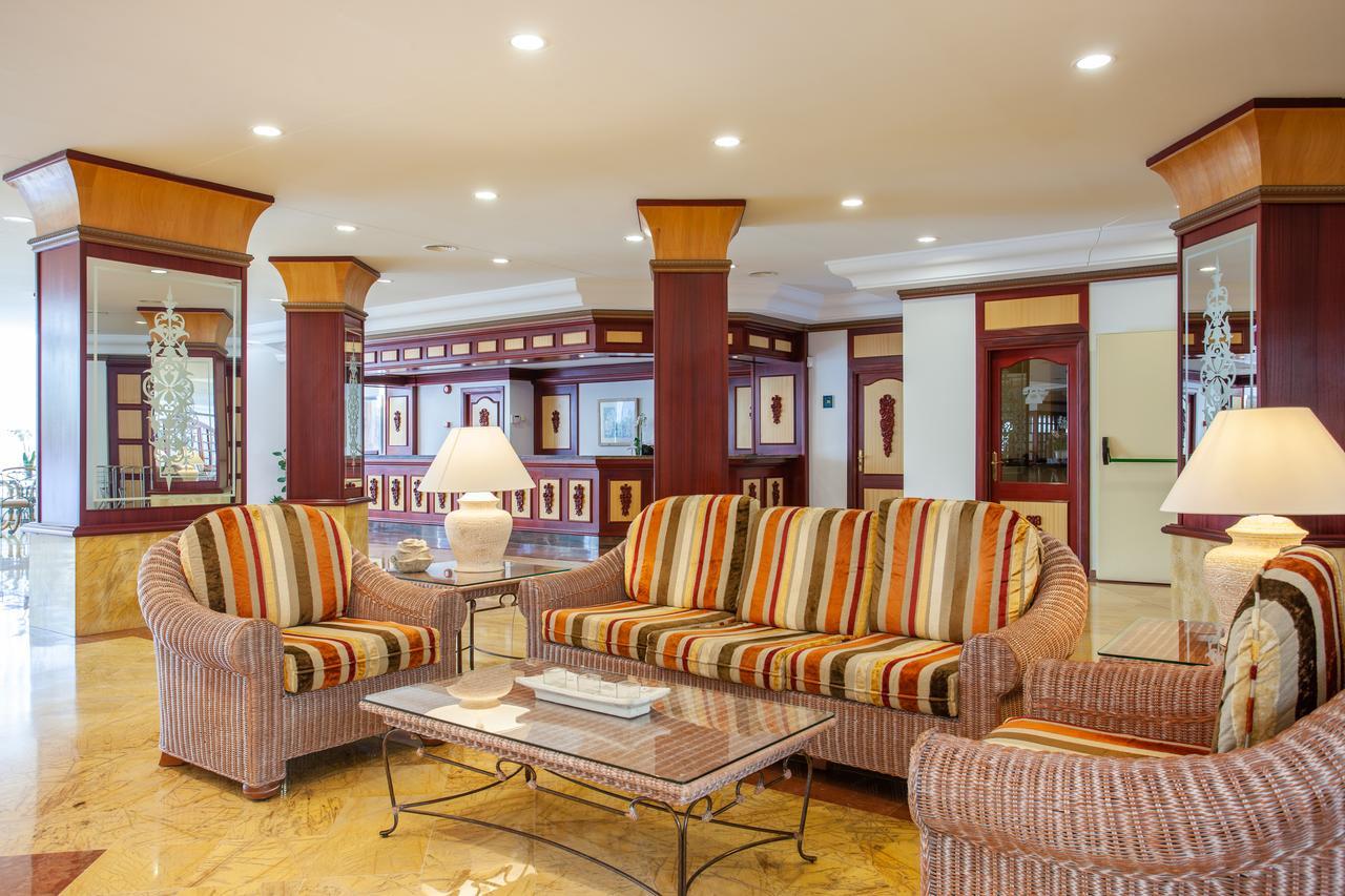 Grupotel Santa Eularia & Spa - Adults Only Санта-Эулалия-дель-Рио Экстерьер фото
