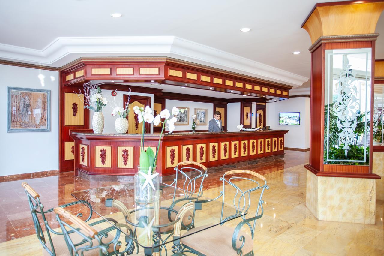 Grupotel Santa Eularia & Spa - Adults Only Санта-Эулалия-дель-Рио Экстерьер фото